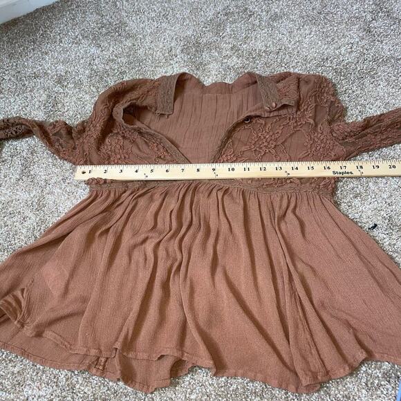 American Eagletop/blouse Brown Lace Blouse Fit & Flare XS flowy BOHO lace arm - Picture 5 of 9